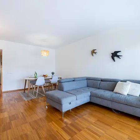 A Fabrica Loft 아파트