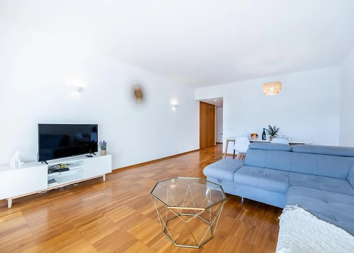 A Fabrica Loft Лагуш
